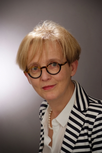 Maître Catherine CIBOT-DEGOMMIER