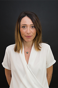 Maître Raphaëlle MAHE DES PORTES