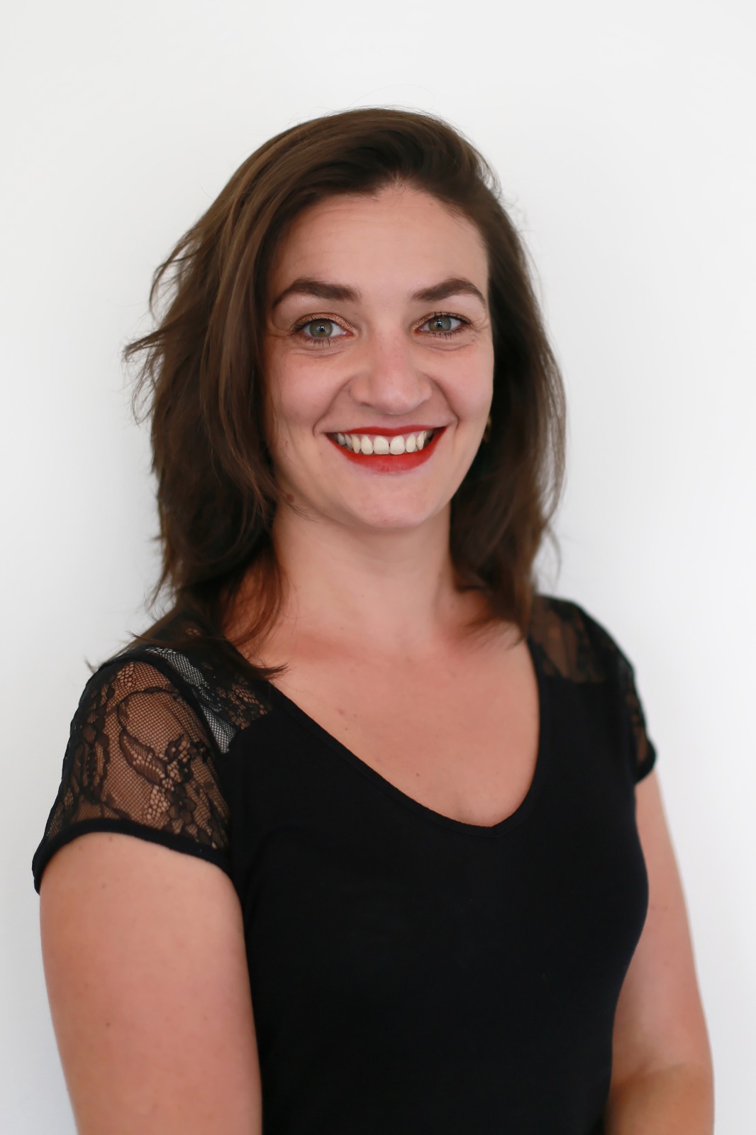 Photo de Ma&icirc;tre Pauline BERNARD