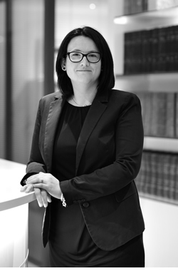 Photo de Ma&icirc;tre Caroline FAVRE DE THIERRENS (CABINET ELEOM)