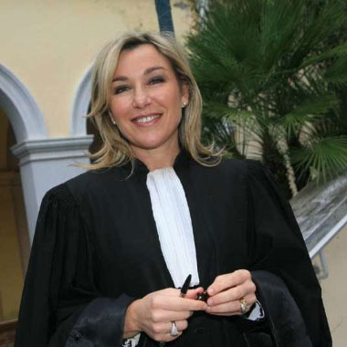 Photo de Ma&icirc;tre Linda PIPERI
