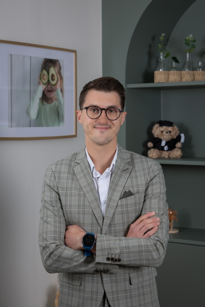 Photo de Ma&icirc;tre Ga&euml;tan DREMIERE